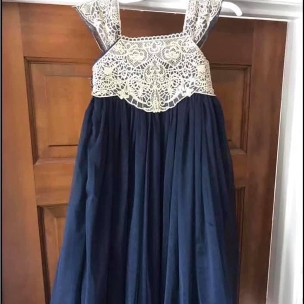 Beautiful size 3 girls navy dress